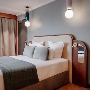 Hotel Grand Saint Michel Paris