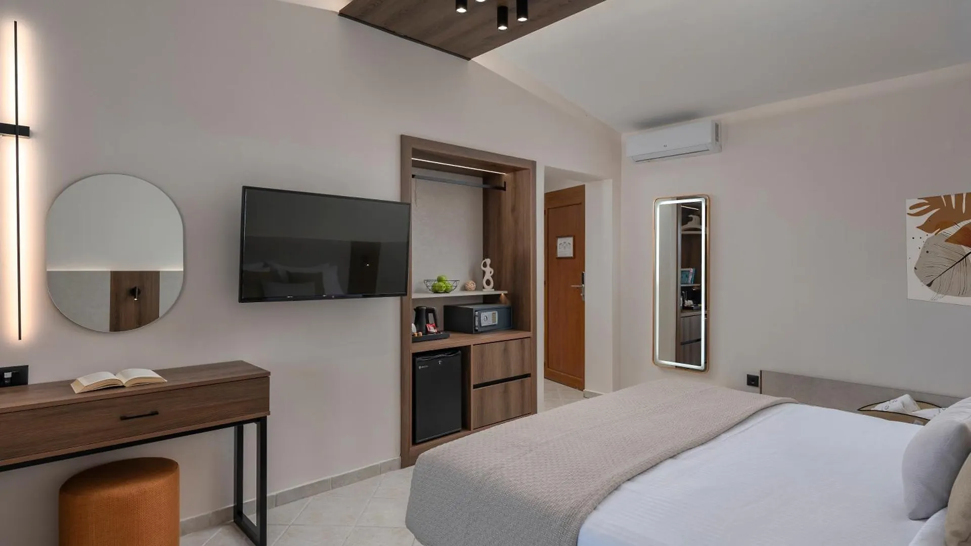 Alia Palace Hotel - Adults Only 16+ Chalkidiki 5*,  Greece